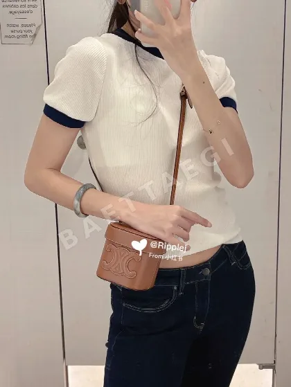 셀린느 조절 스트랩 미니 숄더백 86041