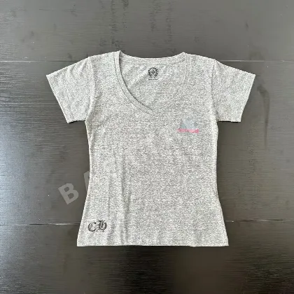 크롬하츠 여성 그레이 브이넥 꽃무늬 반팔 티셔츠 107994