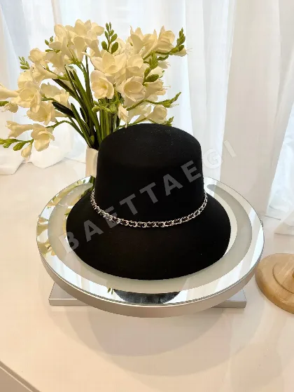 샤넬 체인 링크 울 펠트 모자 82394
