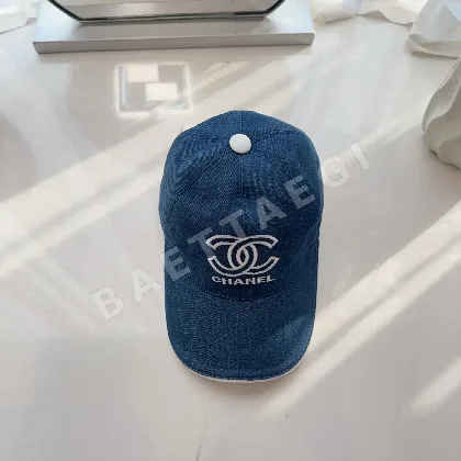 샤넬 데님 자수 야구모자 82399