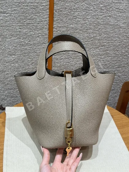 에르메스 피코탄 락 18 가방 144665