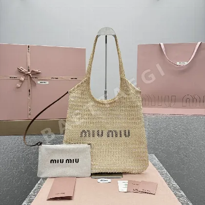 미우미우 메시 린넨 비치백 68324