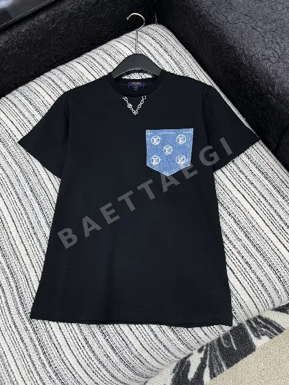루이비통 컬러 블록 포켓 반팔 티셔츠 52100