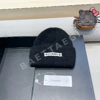 샤넬 더블 C 니트 비니 모자 185664