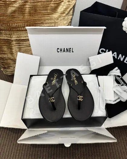 샤넬 더블 C 메탈릭 플립플롭 80126