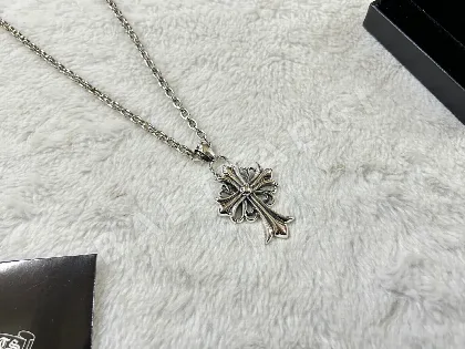 크롬하츠 스카우트 크로스 목걸이 62451
