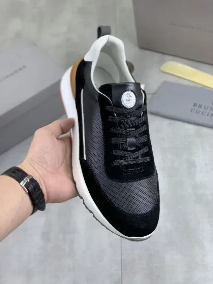 브루넬로쿠치넬리 로우탑 스니커즈 9714