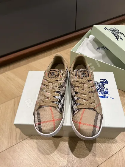 버버리 신발 95755