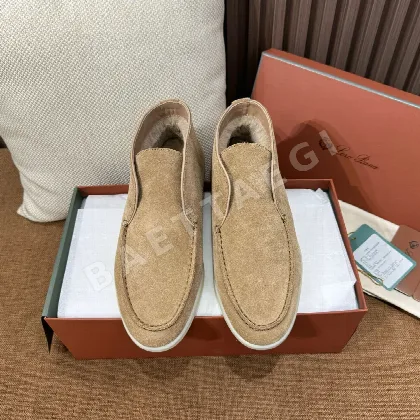 로로피아나 로퍼 크리미 화이트 스웨이드 187364