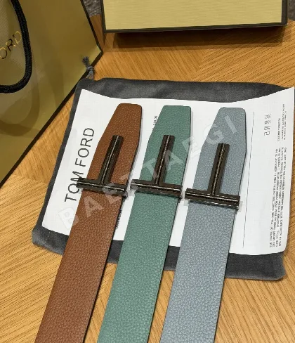 톰포드 그레인 송아지가죽 T 버클 벨트 38mm 180580