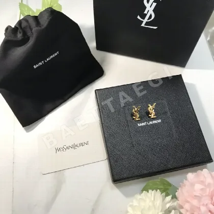 생로랑 YSL 이니셜 귀걸이 65580