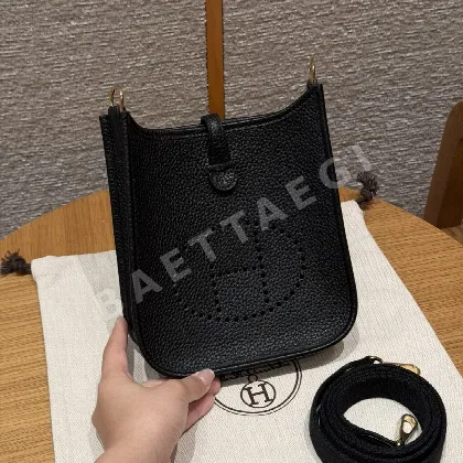 에르메스 에블린 미니 지갑 블랙 골드 하드웨어 192194