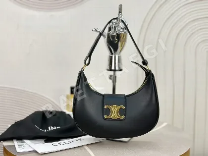 셀린느 올레더 블랙 SKIN 언더암 가방 86154