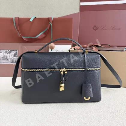 로로피아나 사파이어 블루 프린트 가방 39368