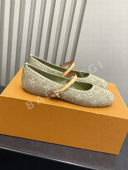 루이비통 데님 램스킨 메리제인 플랫슈즈 113584