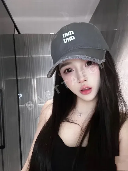 미우미우 뉴레터 플립 브림 야구모자 81459