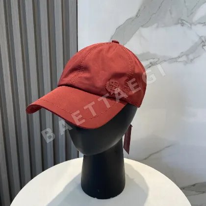 로로피아나 베이스볼 캡 185899