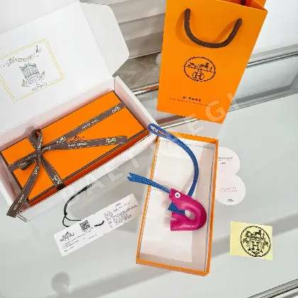에르메스 새우 펜던트 가죽 키링 155804