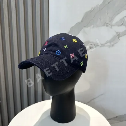 루이비통 자수 야구모자 118511