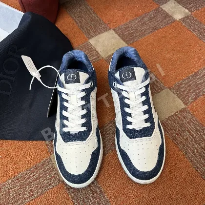 디올 로우탑 스니커즈 26370