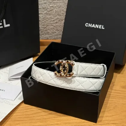 샤넬 더블 C 메탈 로고 램스킨 벨트 173904