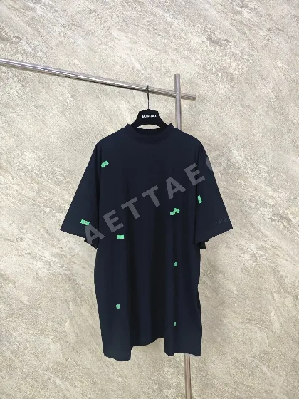 발렌시아가 남성 반팔 티셔츠 139265