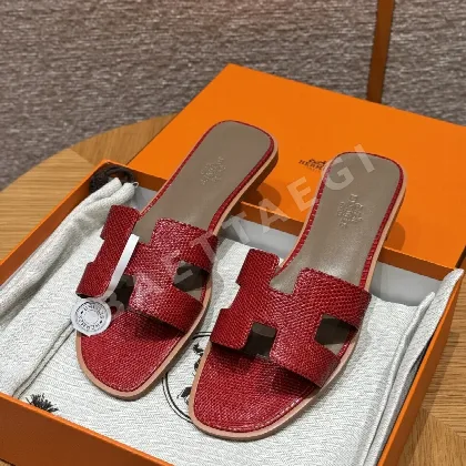 에르메스 오란 도마뱀 가죽 샌들 117443