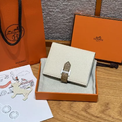 에르메스 베어 미니 은장 잠금 악어가죽 지갑 23344