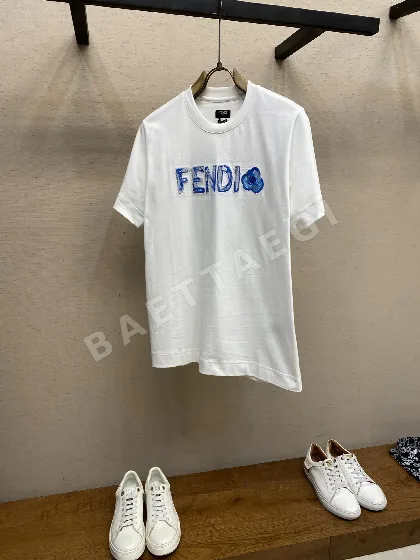 펜디 남성 반팔 49732