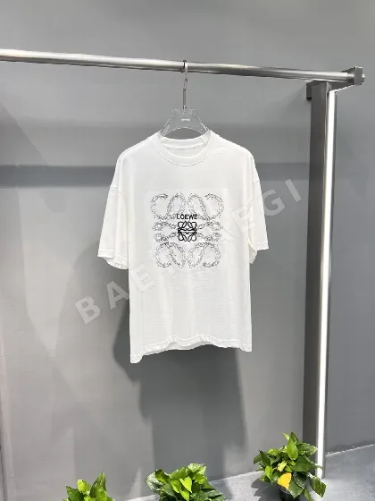 로에베 자수 남성 반팔 티셔츠 48396