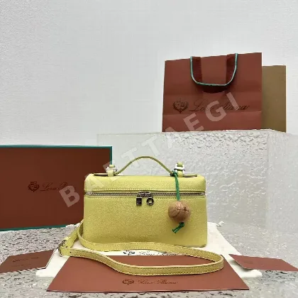 로로피아나 엑스트라 포켓 핸드백 128805