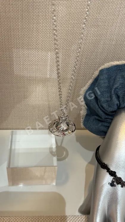 비비안웨스트우드 목걸이 64968 Vivienne Westwood Necklace