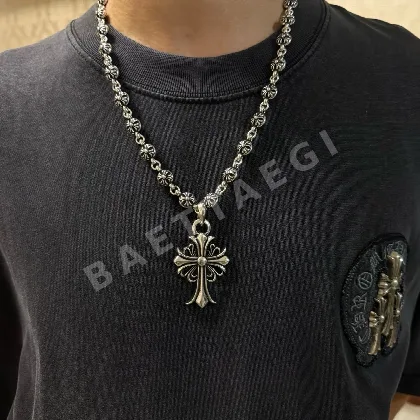 크롬하츠 크로스 플라워 볼 목걸이 62385