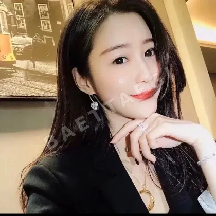 티파니 사다리꼴 하트 파베 세팅 귀걸이 71208