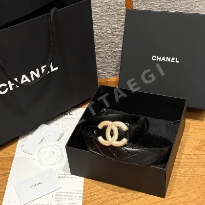 샤넬 더블 C 메탈 로고 램스킨 벨트 174257