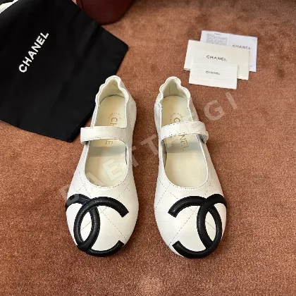 샤넬 플랫슈즈 108240