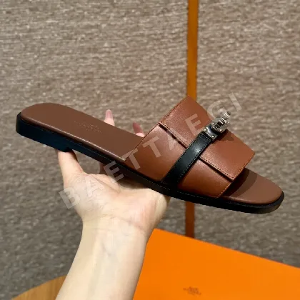 에르메스 켈리 줄리아 샌들 8285
