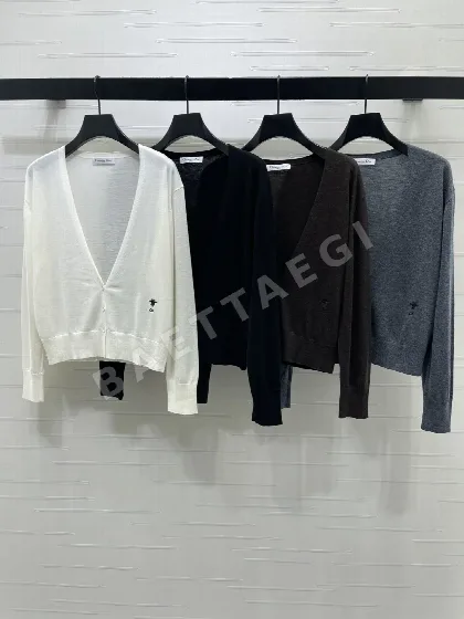 디올 V넥 니트 가디건 153640