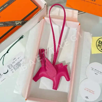 에르메스 로데오 페가사스 램스킨 키링 124342