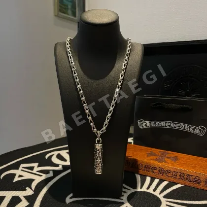 크롬하츠 엠보싱 크로스 원통 펜던트 목걸이 62202