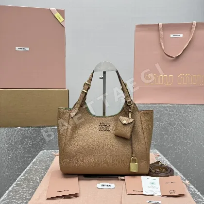 미우미우 카라멜 바구니 가방 133464