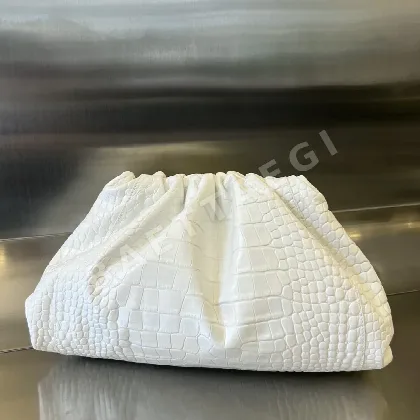 보테가베네타 악어가죽 클라우드 백 가방 116509