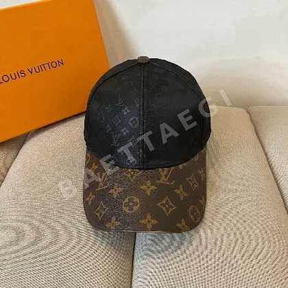 루이비통 베이스볼 캡 79129