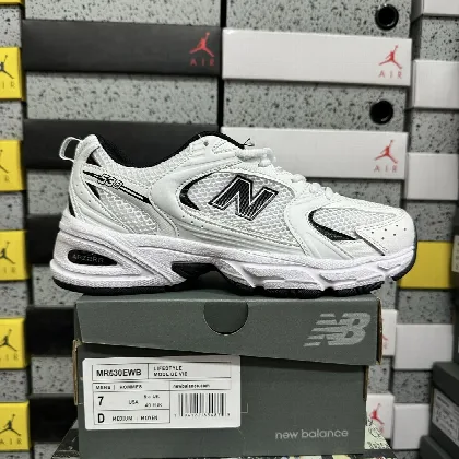 뉴발란스 [WZ] 530 MR530EWB 202050 New Balance 530 White Black Details