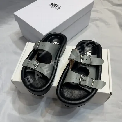 마르지엘라 차비 플랫폼 샌들 94844