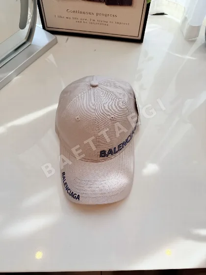 발렌시아가 자수 로고 야구모자 81779