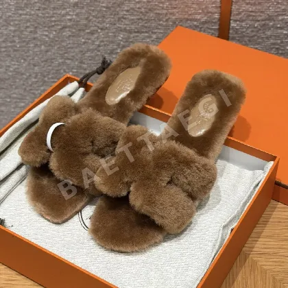 에르메스 오란 샌들 카키 울 가죽 H 컷아웃 164424