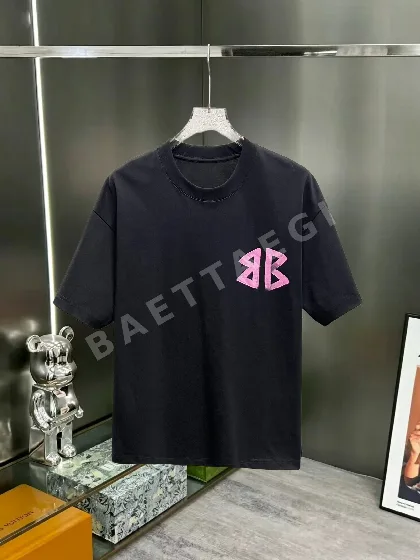 발렌시아가 여성 반팔 티셔츠 88673