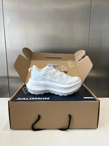 살로몬 신발 74858