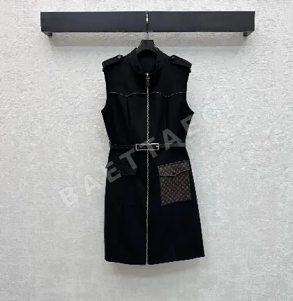 루이비통 가죽 패치 포켓 벨트 민소매 원피스 45901